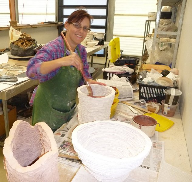 1 Linda In The Studio